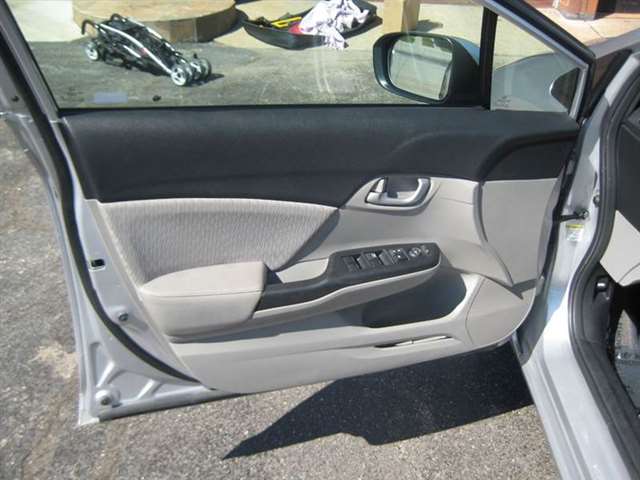 2014 Honda Civic LX 4dr Sedan CVT